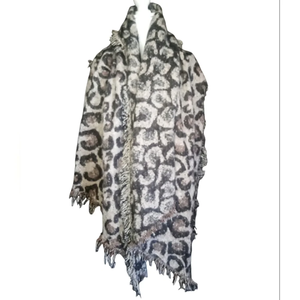Unbranded Textured With Fringe Leopard Print Oversized Blanket Scarf